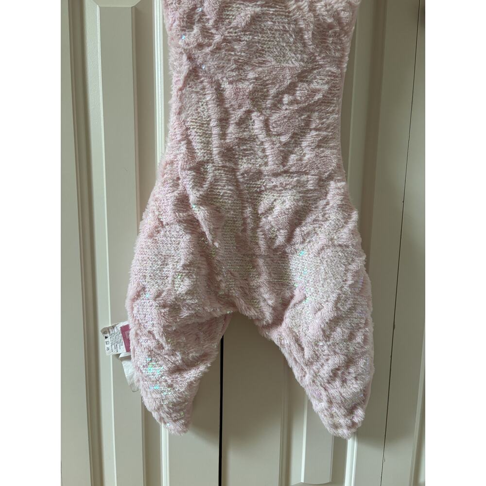 Max Studio Kids Pink Sequin Plush Mermaid Tail Blanket 22x56 - Picture 4 of 8